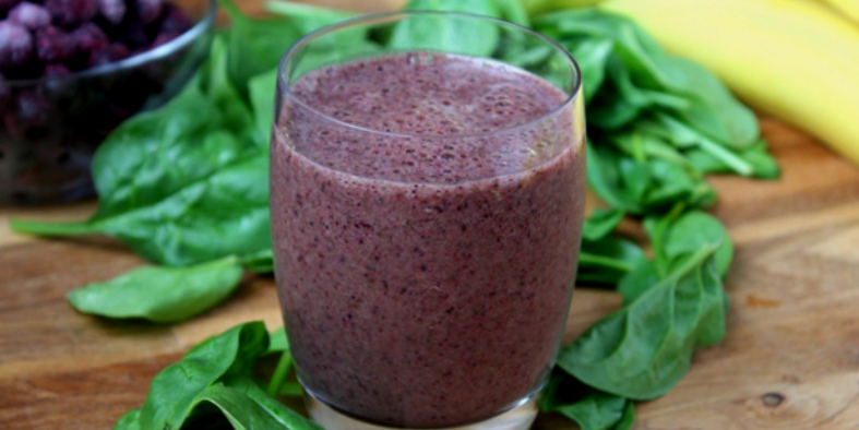 Blueberries & Greens Smoothie 