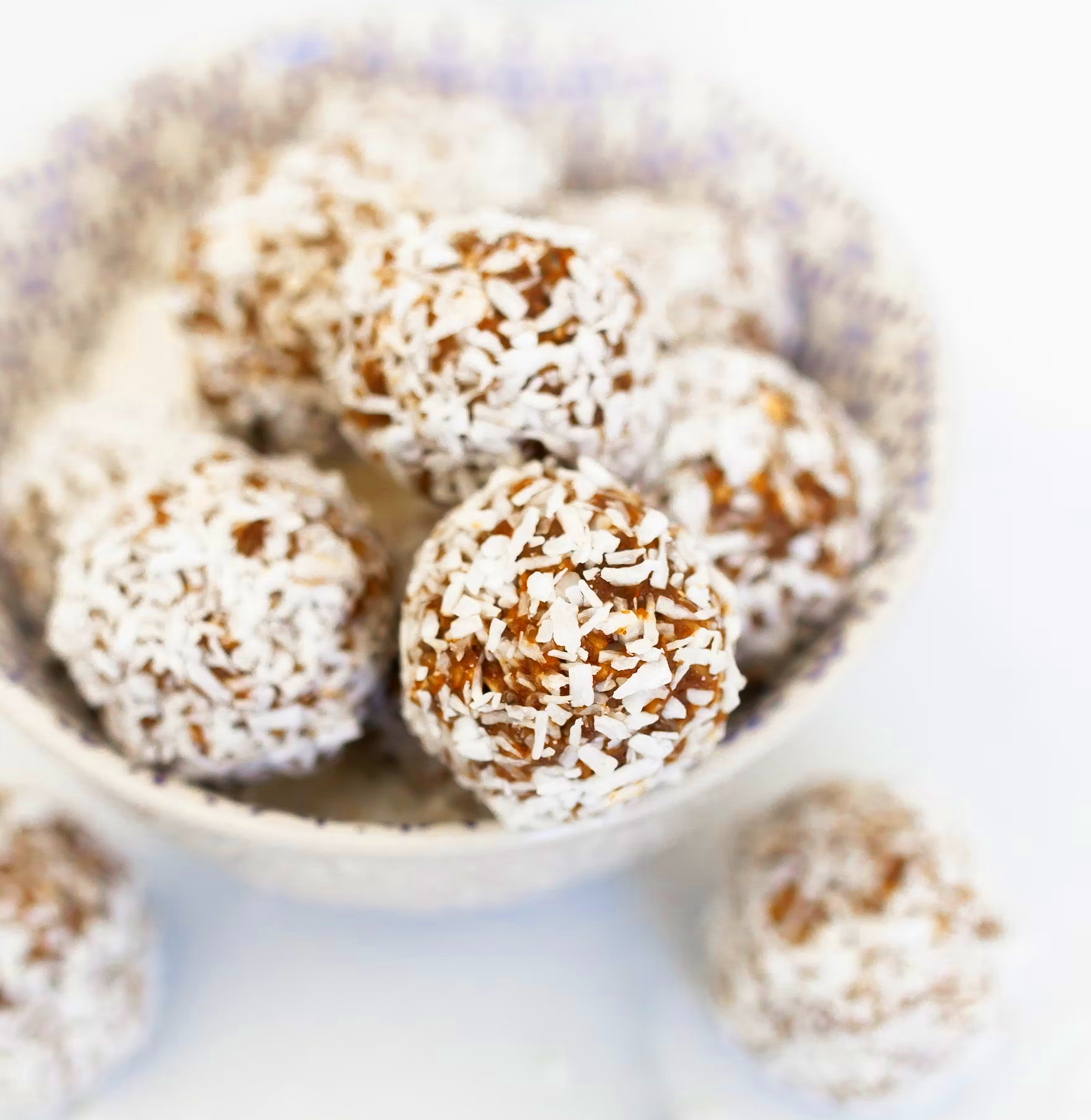 Raw Carrot Cake Balls